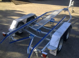 Tandem wheel boat trailer